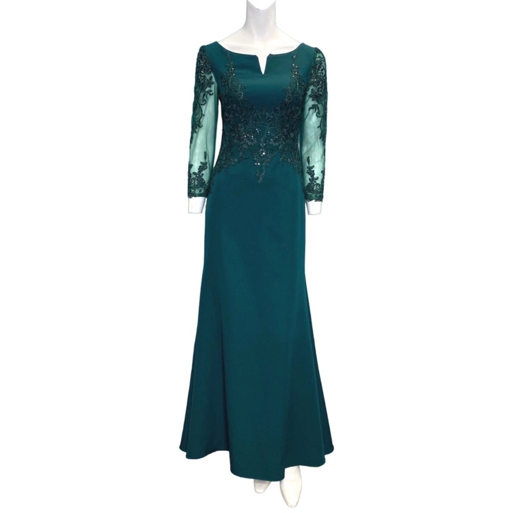 JJ's House Embroidered Sheer Sleeve Boatneck Petite Length Gown Green Size 0 NWT